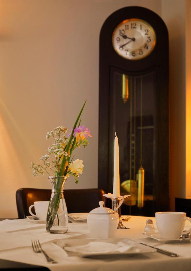 Akzent Hotel Atrium Baden Бад Кроцинген Екстериор снимка