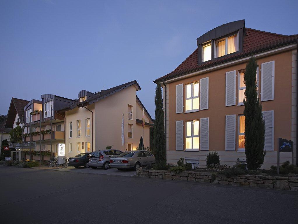 Akzent Hotel Atrium Baden Бад Кроцинген Екстериор снимка