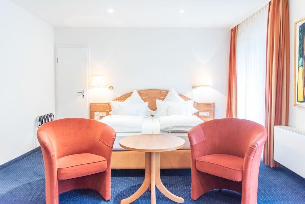 Akzent Hotel Atrium Baden Бад Кроцинген Екстериор снимка