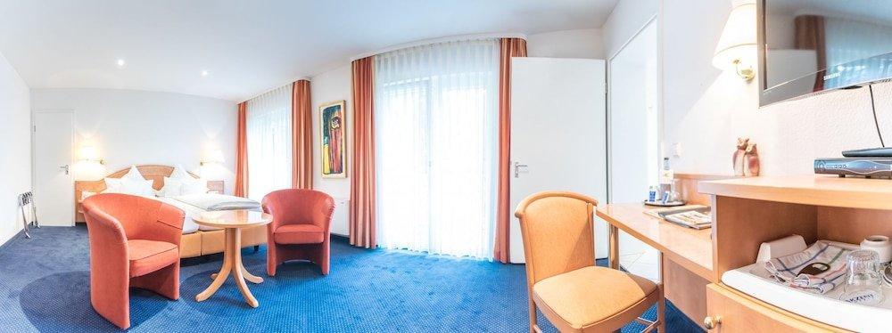 Akzent Hotel Atrium Baden Бад Кроцинген Екстериор снимка