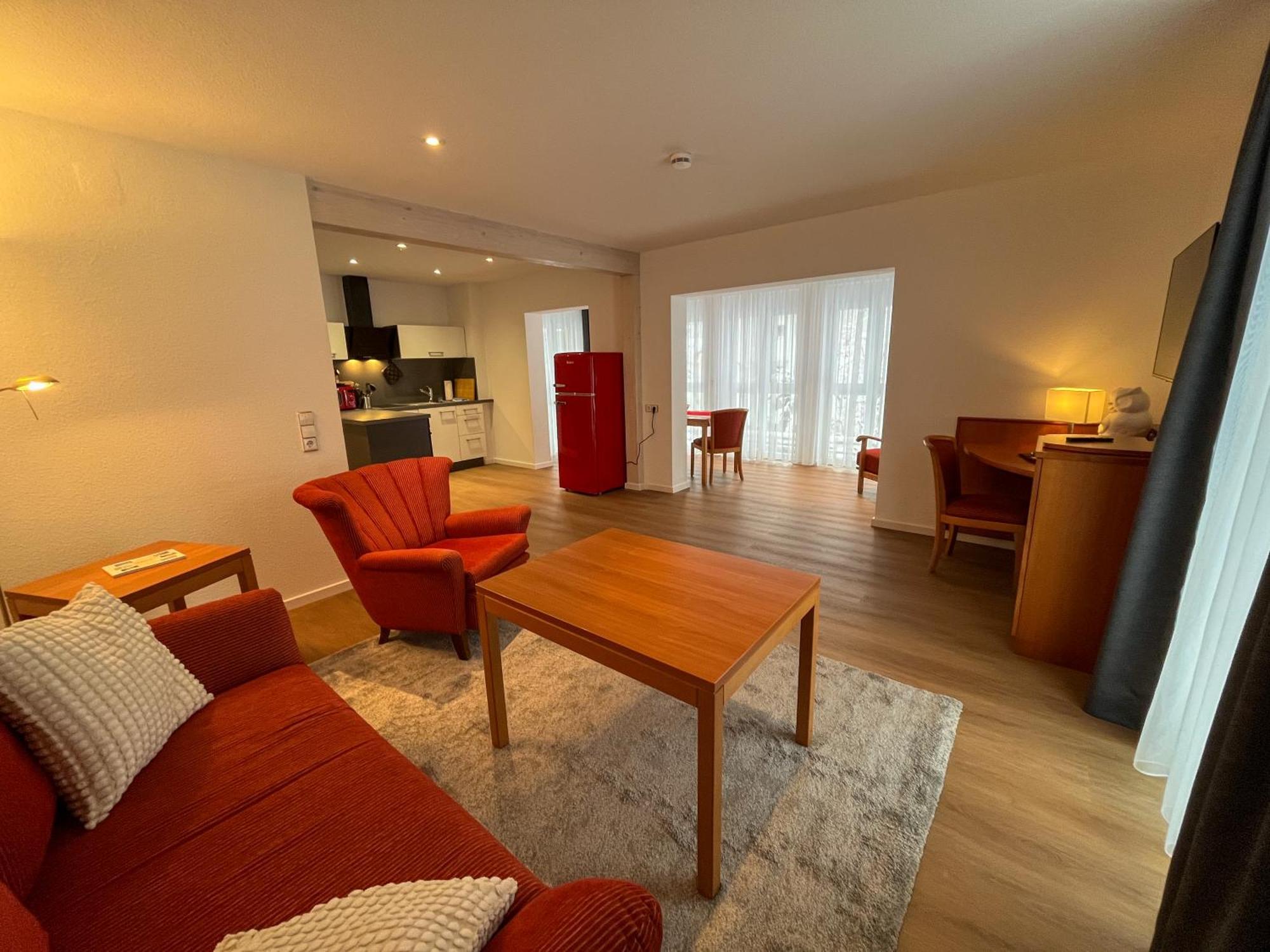 Akzent Hotel Atrium Baden Бад Кроцинген Екстериор снимка