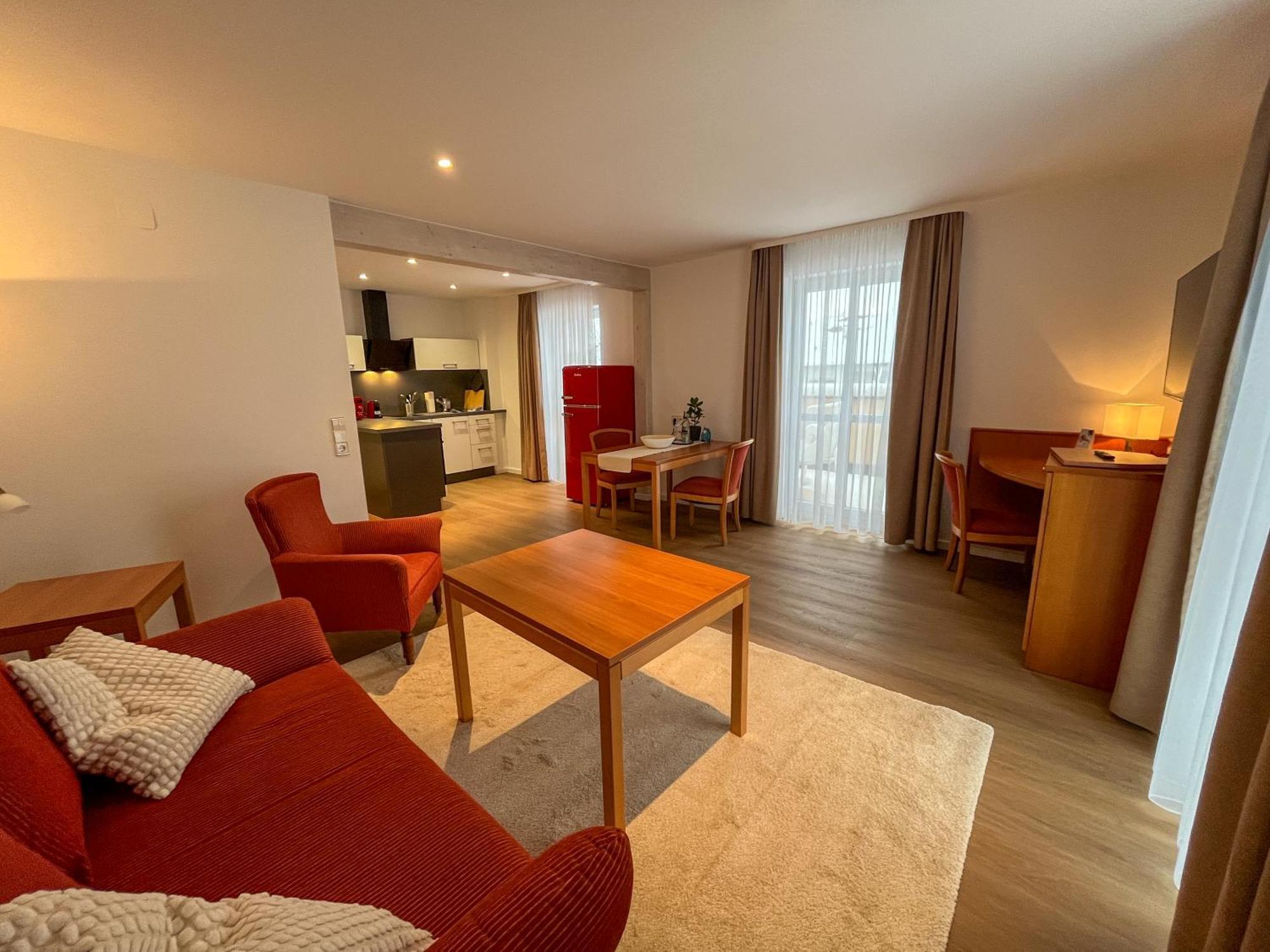Akzent Hotel Atrium Baden Бад Кроцинген Екстериор снимка