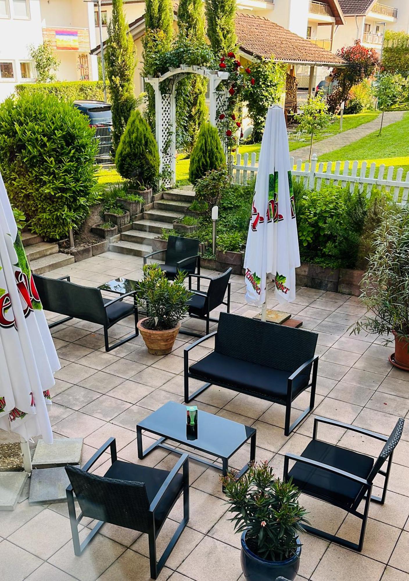 Akzent Hotel Atrium Baden Бад Кроцинген Екстериор снимка